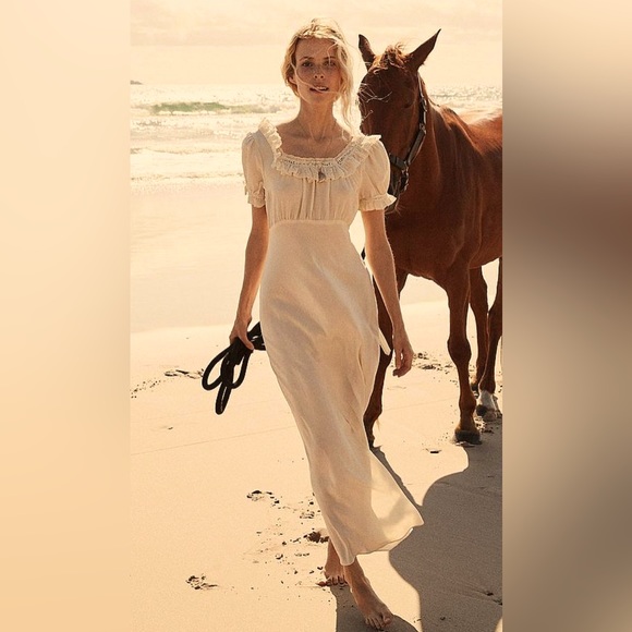 Doen Dresses & Skirts - *FOUND* DOEN Rowan Dress in Nutmilk, XS. WILL PAY A PREMIUM!!!